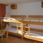 Ski In-Ski Out - Gaestehaeuser Saalbach-Hinterglemm - Wallegghof Christianhof