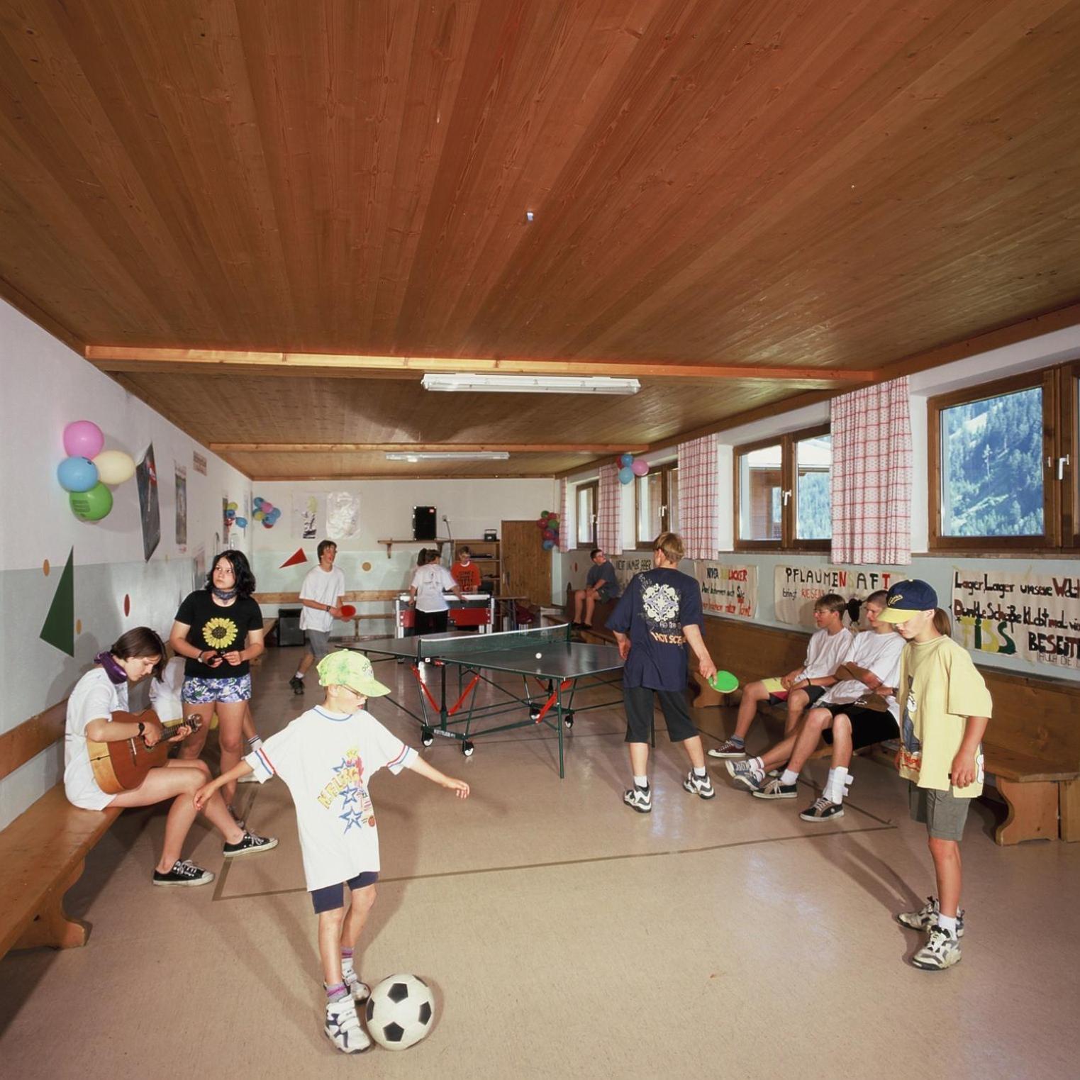 Hostel In-ski Out - Gaestehaeuser - Wallegghof Christianhof
