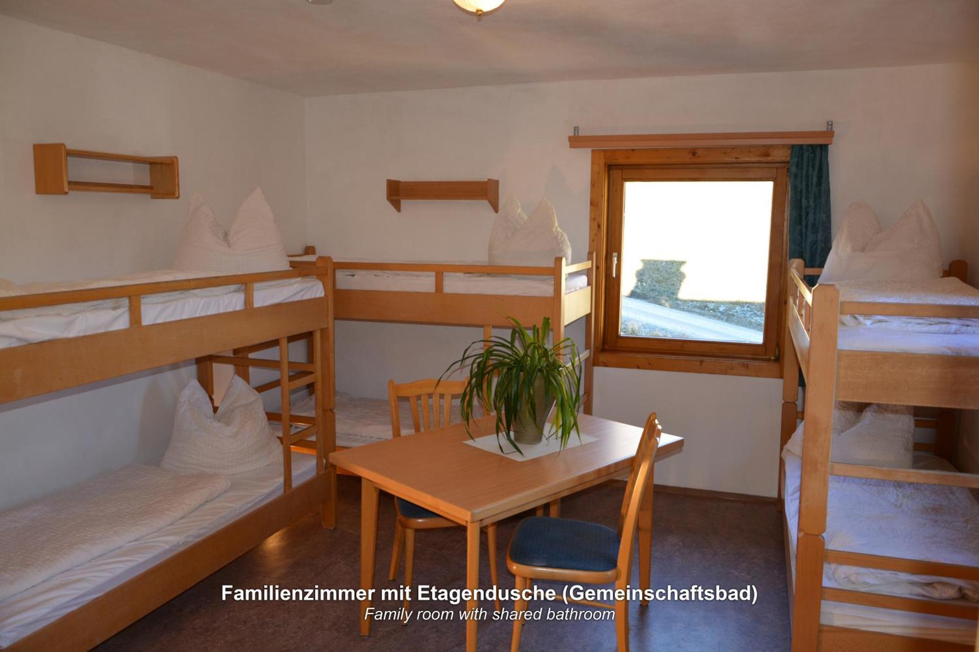 In-ski Out - Gaestehaeuser - Wallegghof Christianhof