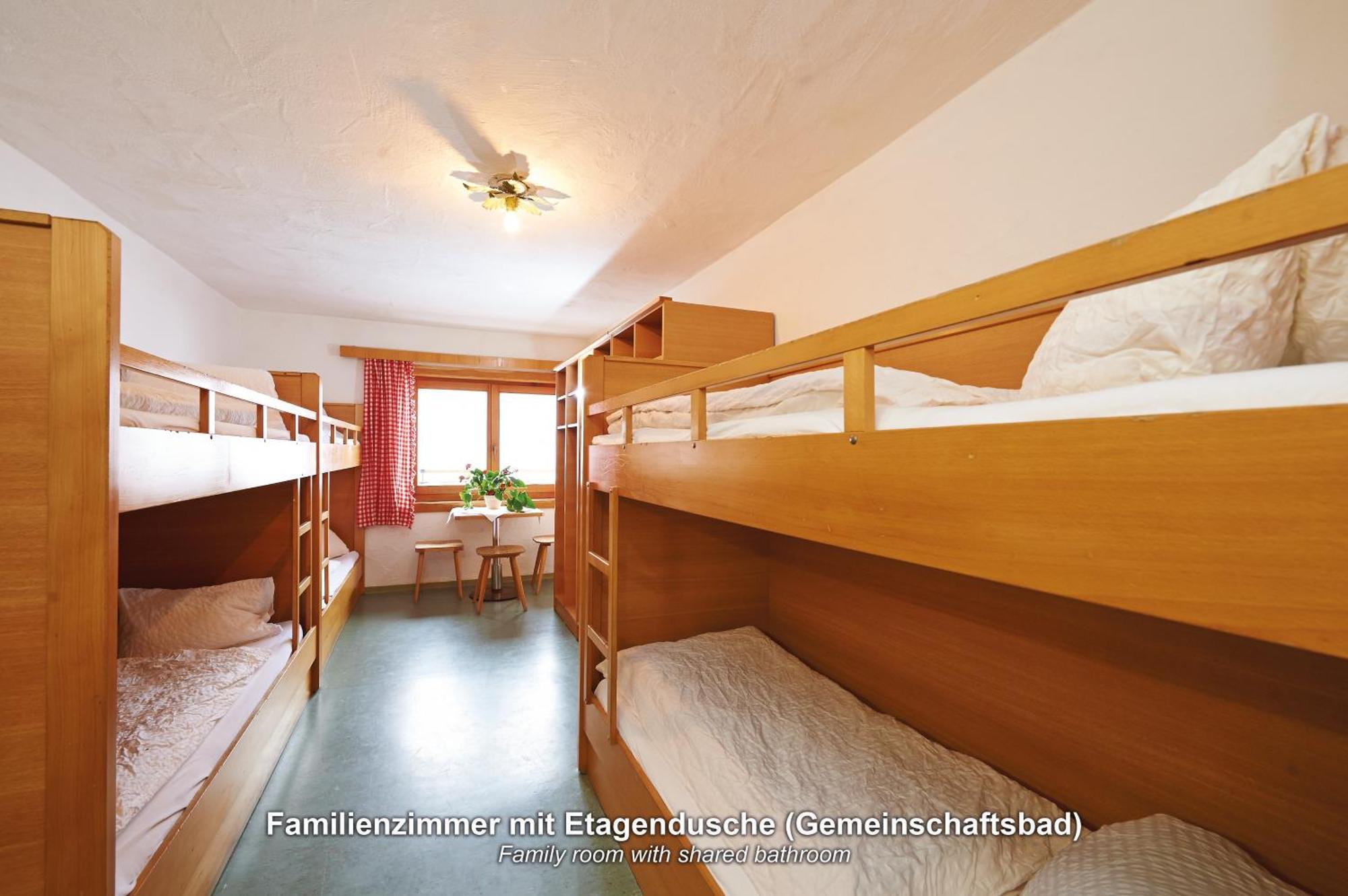 In-ski Out - Gaestehaeuser - Wallegghof Christianhof Hostel Saalbach-Hinterglemm